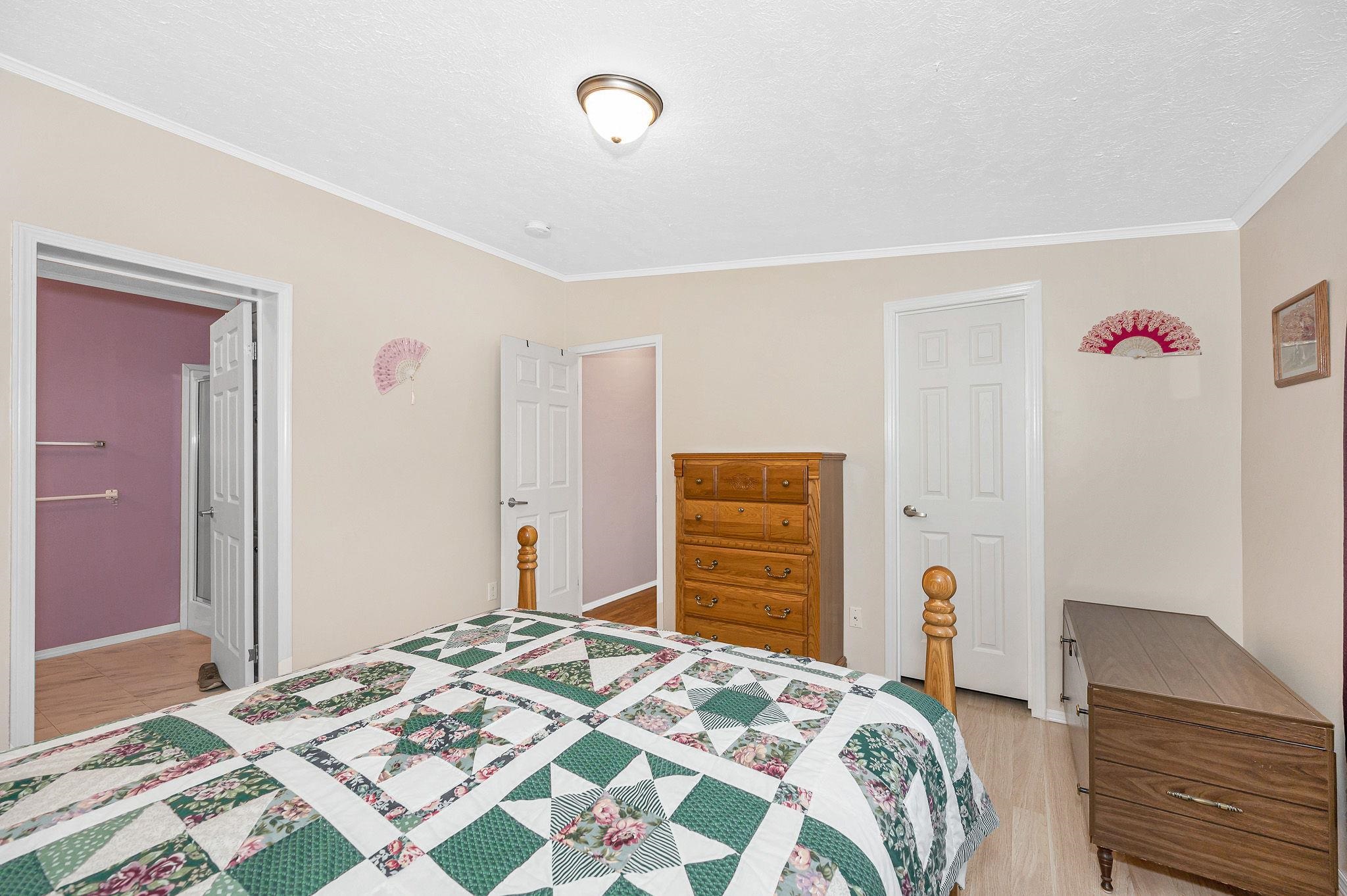 18 Winter Street Salem, NH 03079 - Photo 17 of 35