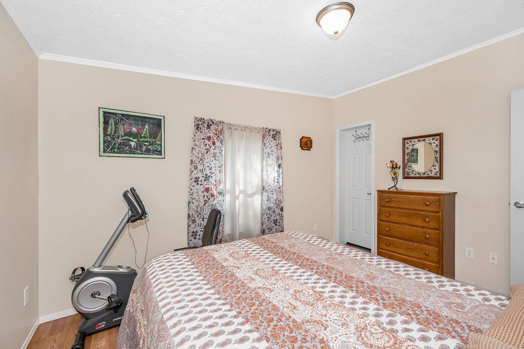 18 Winter Street Salem, NH 03079 - Photo 22 of 35