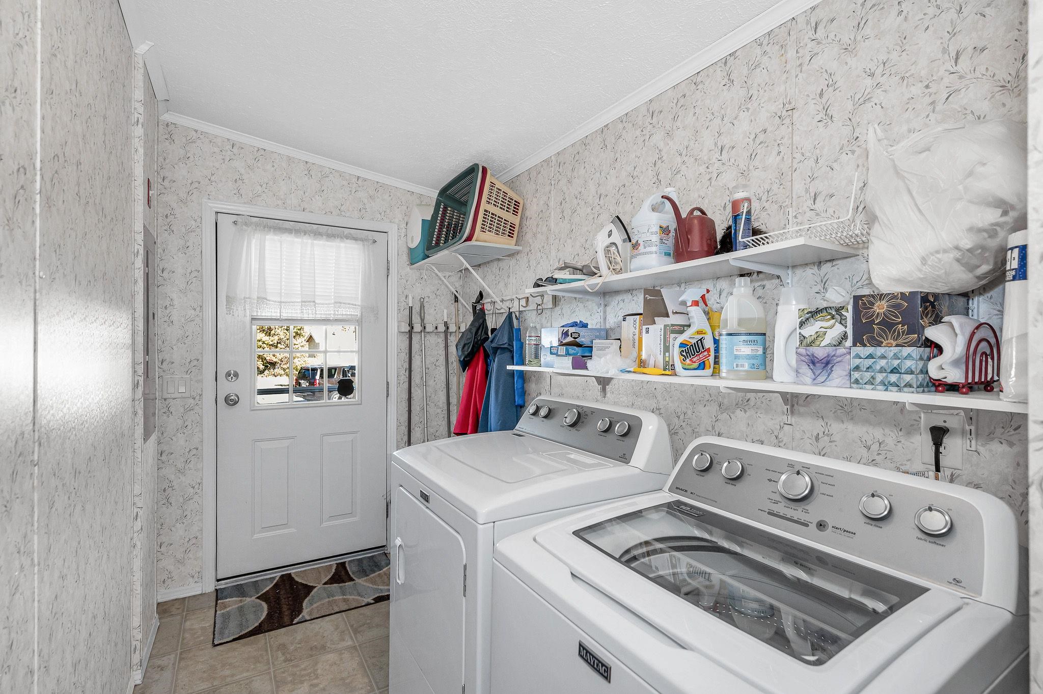 18 Winter Street Salem, NH 03079 - Photo 26 of 35