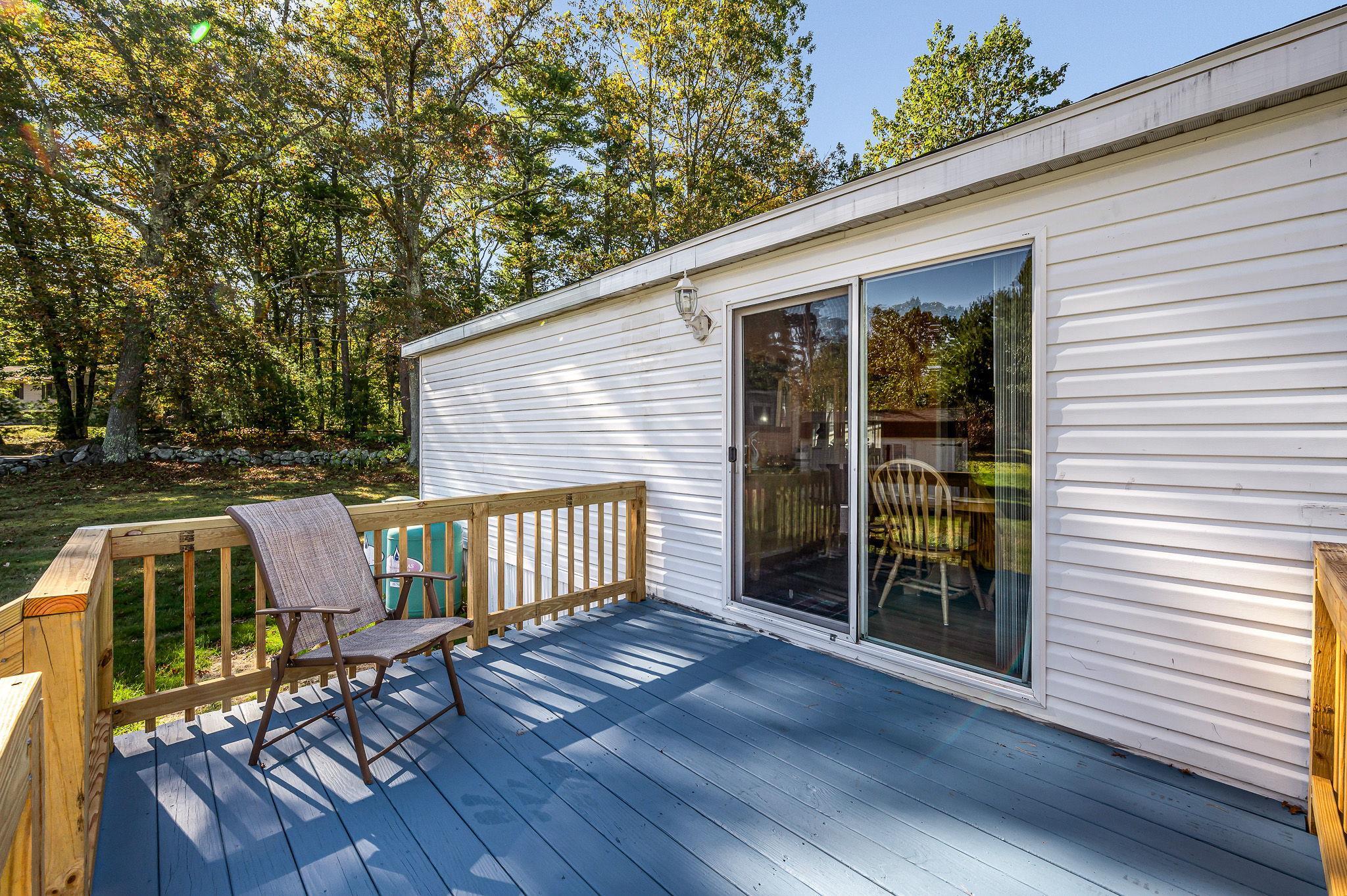 18 Winter Street Salem, NH 03079 - Photo 28 of 35