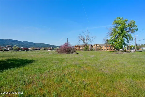 $980,100 | 1180 East Mullan Avenue, Post Falls, ID 83854