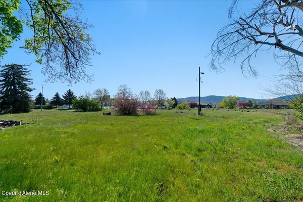 $980,100 | 1180 East Mullan Avenue, Post Falls, ID 83854