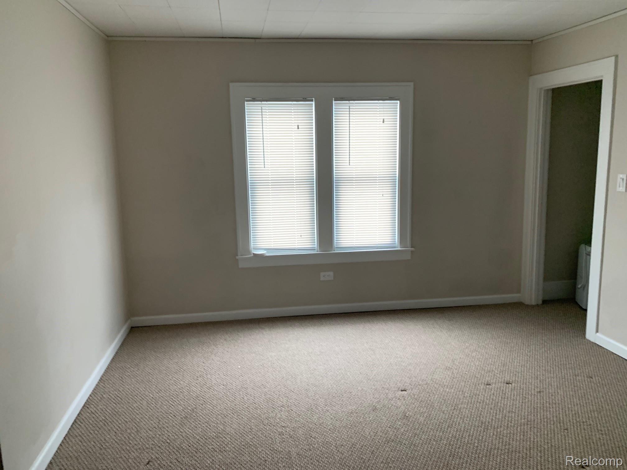 2175 Auburn Road Rochester, MI 48309 - Photo 23 of 33 IMG_0849.jpg