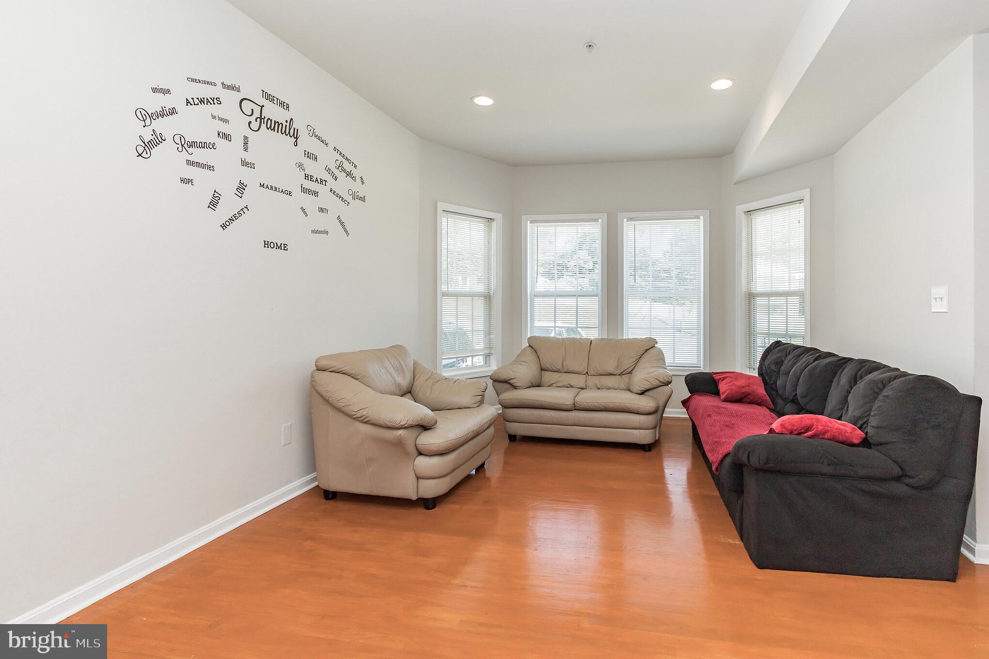 5411 Sheriff Road Fairmount Heights, MD 20743 - Photo 4 of 30