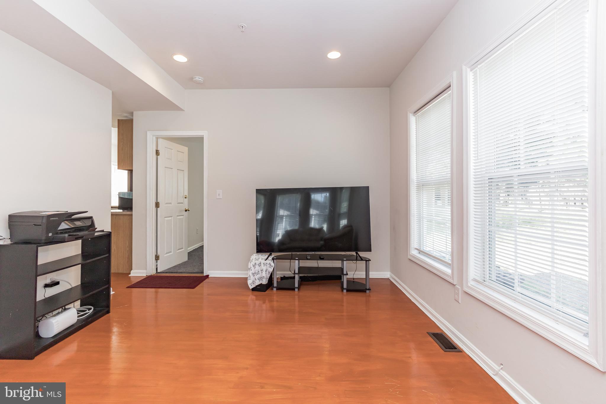 5411 Sheriff Road Fairmount Heights, MD 20743 - Photo 5 of 30