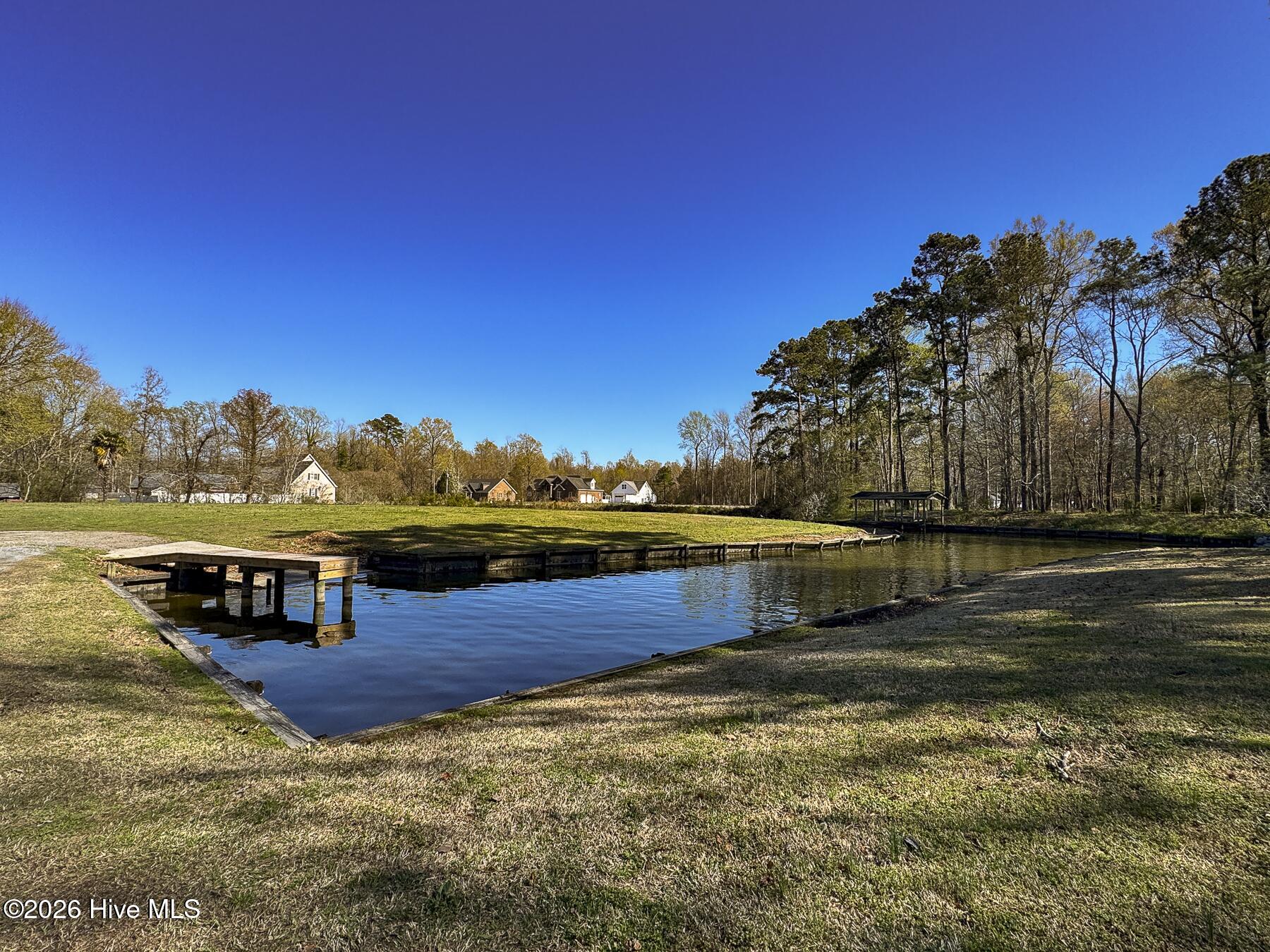 504 Dances Bay Road Elizabeth City, NC 27909 - Photo 11 of 16 Community boat launch area