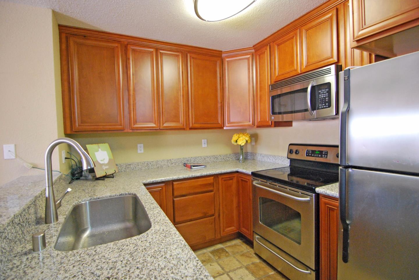 468 Dempsey Road, Unit 168 Milpitas, CA 95035 - Photo 3 of 14 Gallery Image 3