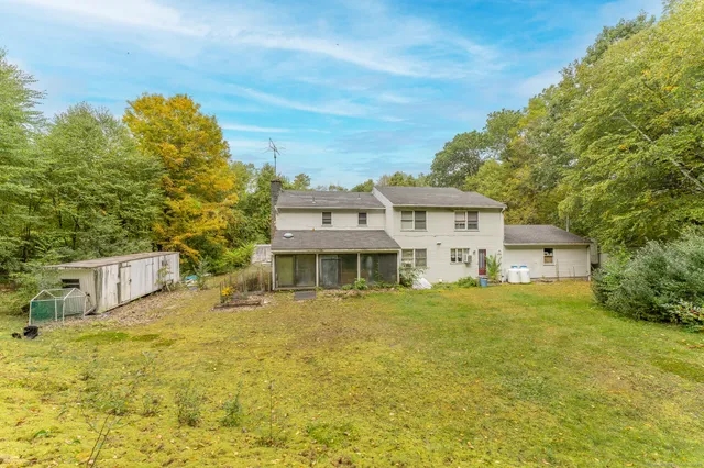 a view of a yard with an trees