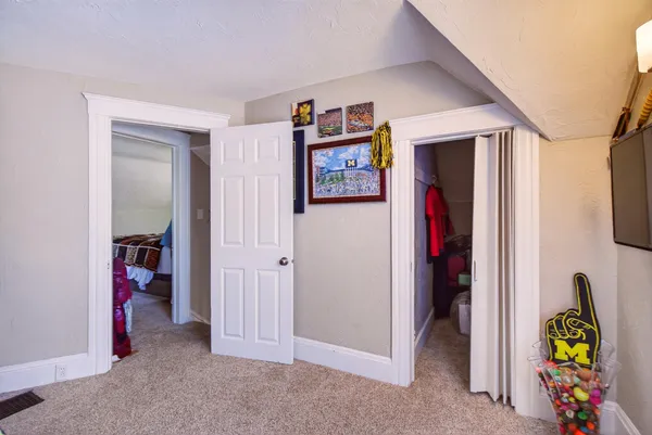 $134,900 | 610 Chester Street, Jackson, MI 49203