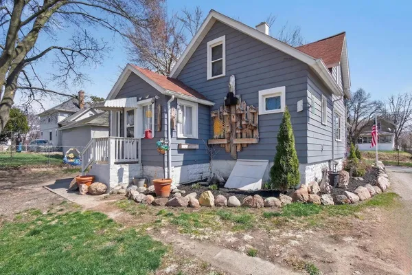 $134,900 | 610 Chester Street, Jackson, MI 49203