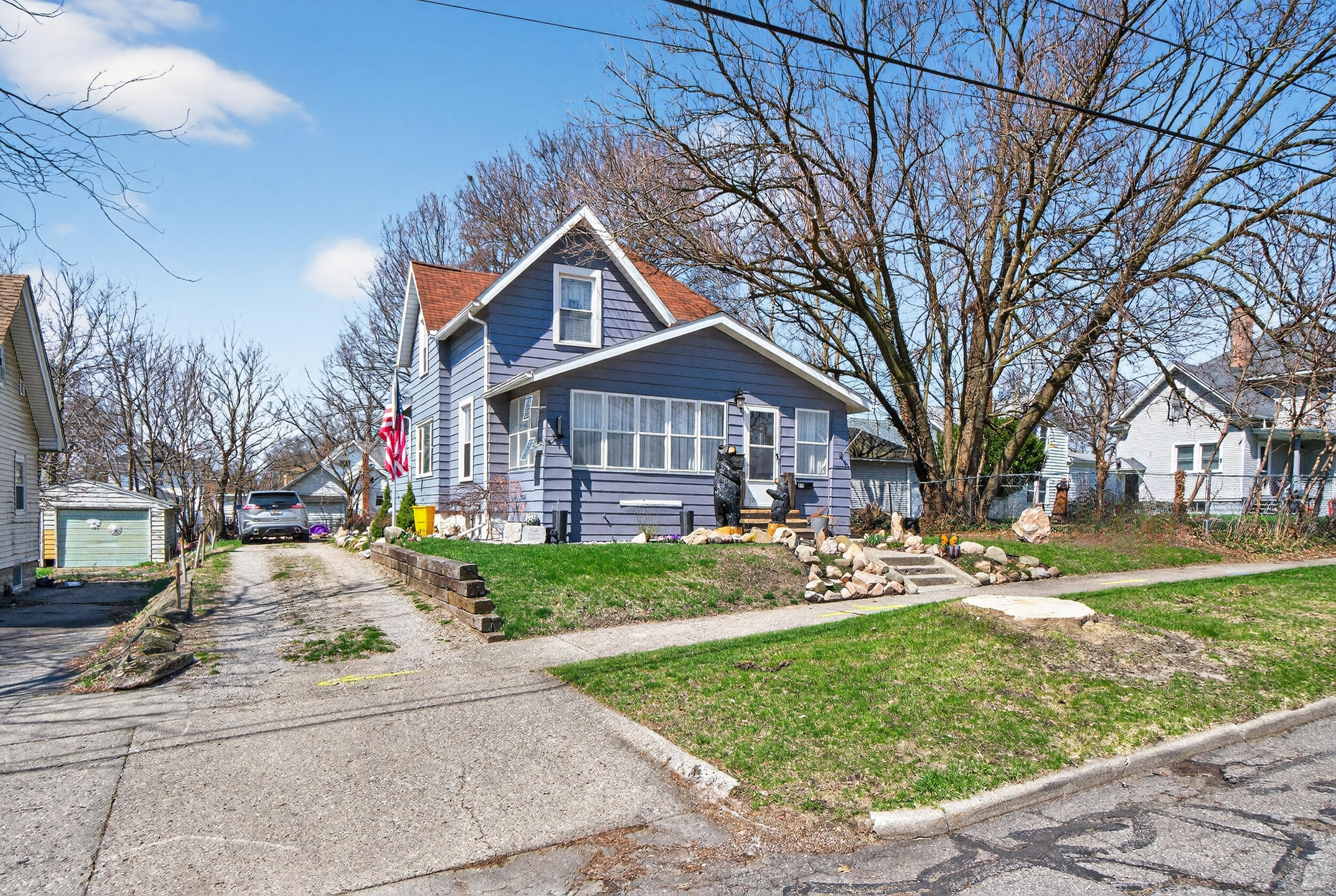 610 Chester Street Jackson, MI 49203 - Photo 4 of 42 610 Chester St, Jackson, MI 49203