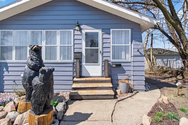 $134,900 | 610 Chester Street, Jackson, MI 49203