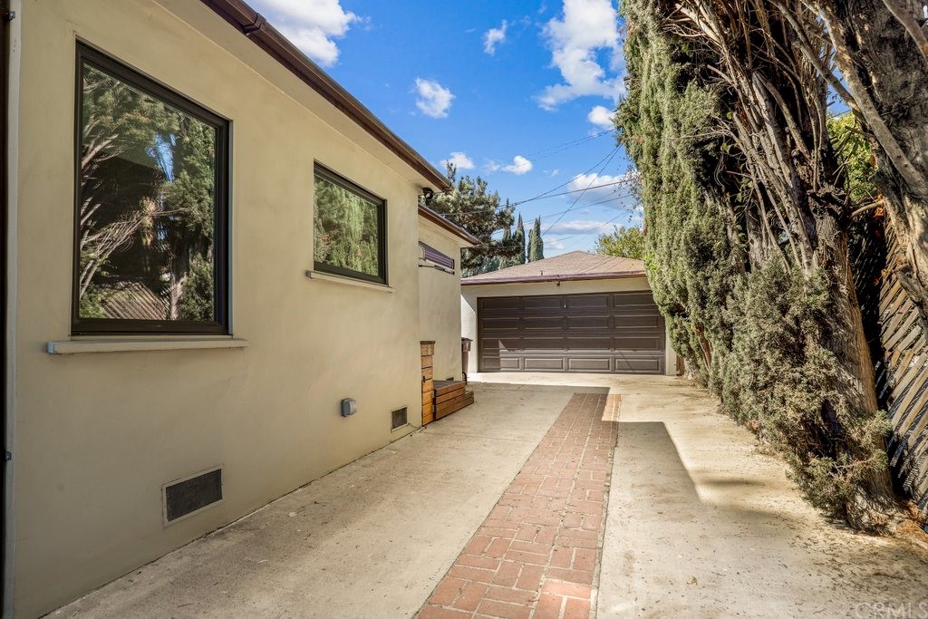 409 Sonora Avenue Glendale, CA 91201 - Photo 22 of 25