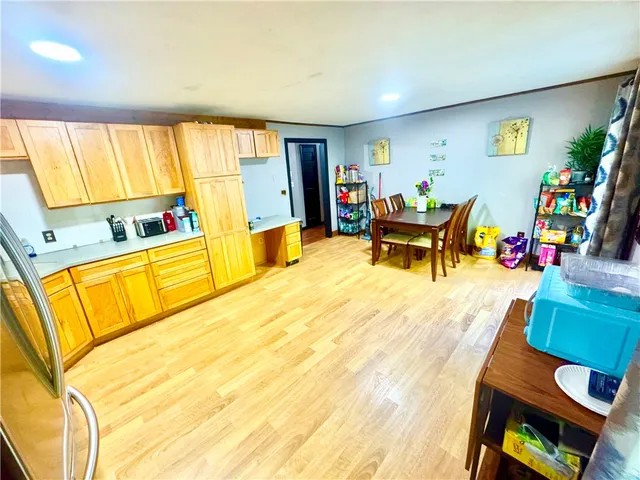 $399,900 | 198 Colvintown Road, Coventry, RI 02816