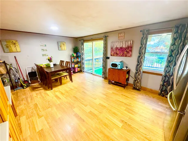 $399,900 | 198 Colvintown Road, Coventry, RI 02816