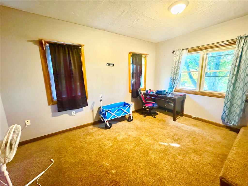 198 Colvintown Road Coventry, RI 02816 - Photo 8 of 29