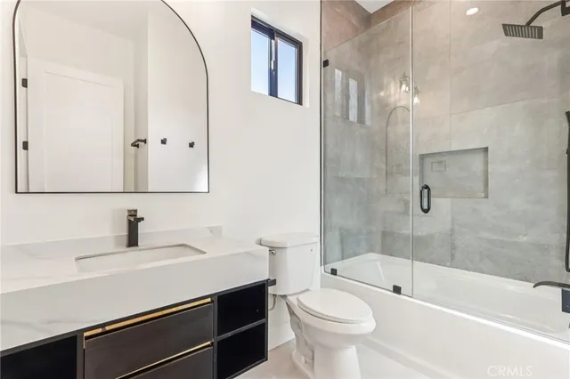 $1,749,950 | 8006 Lloyd Avenue, North Hollywood, CA 91605