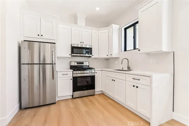 $1,749,950 | 8006 Lloyd Avenue, North Hollywood, CA 91605