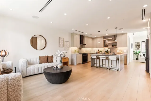 $1,749,950 | 8006 Lloyd Avenue, North Hollywood, CA 91605