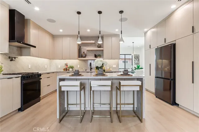 $1,749,950 | 8006 Lloyd Avenue, North Hollywood, CA 91605