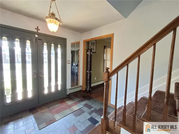 $760,000 | 33 Nickel Avenue, Sayreville, NJ 08872