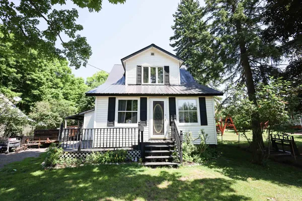 $220,000 | 211 North Birch Street, L'Anse, MI 49946