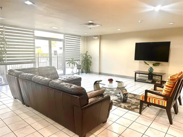 $1,600 | 1100 West Trinity Mills Road West, Unit 4038, Carrollton, TX 75006