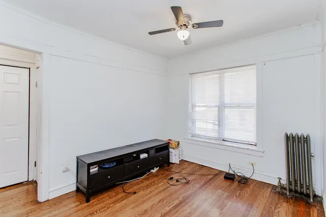 $135,000 | 1703 West Wallen Avenue, Unit 1C, Chicago, IL 60626