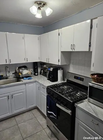 $1,100,000 | 2298 Loring Place North | University Heights