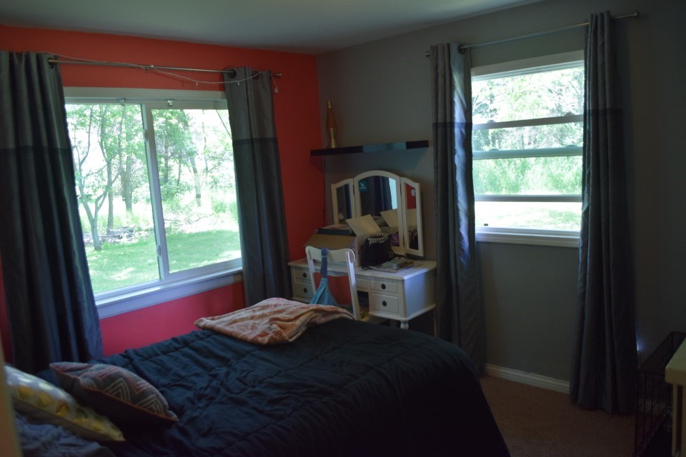4870 South Meridian Road Mount Pleasant, MI 48858 - Photo 10 of 30 1872547-9.JPG