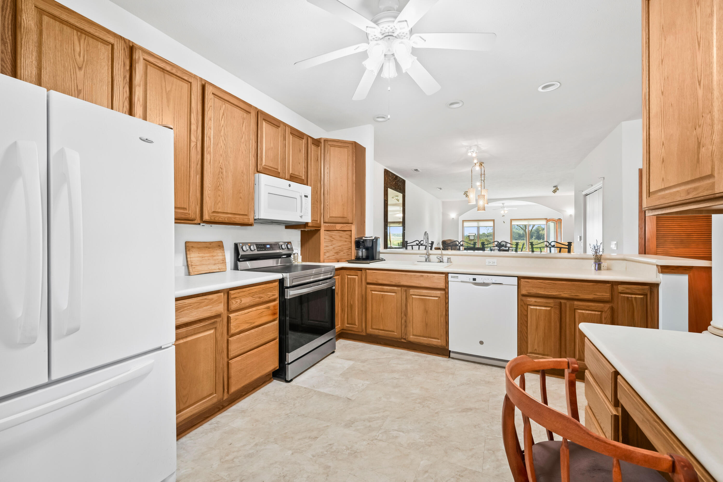 400 South Rice Street, Unit 12 Whitewater, WI 53190 - Photo 13 of 31 Rice-10