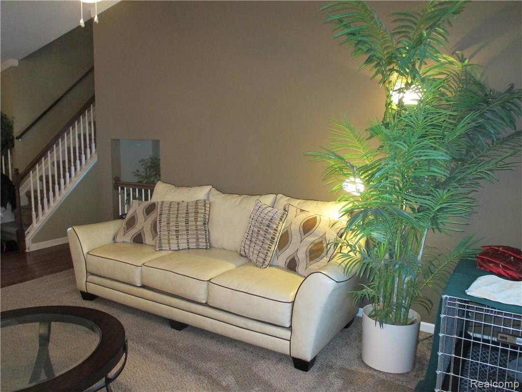 623 Snowmass Drive Rochester, MI 48309 - Photo 15 of 38 IMG_1855.JPG