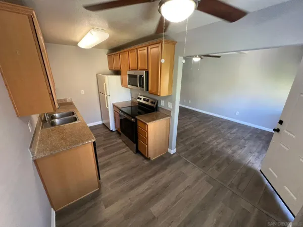 $307,000 | 2360 Paseo De Laura, Unit 16, Oceanside, CA 92056