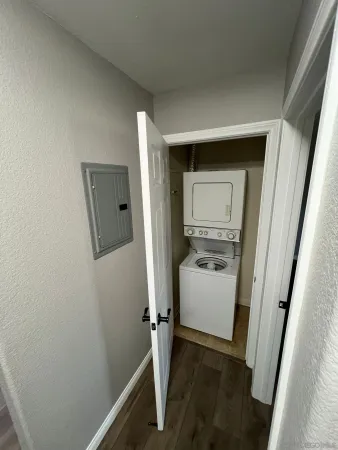 $307,000 | 2360 Paseo De Laura, Unit 16, Oceanside, CA 92056