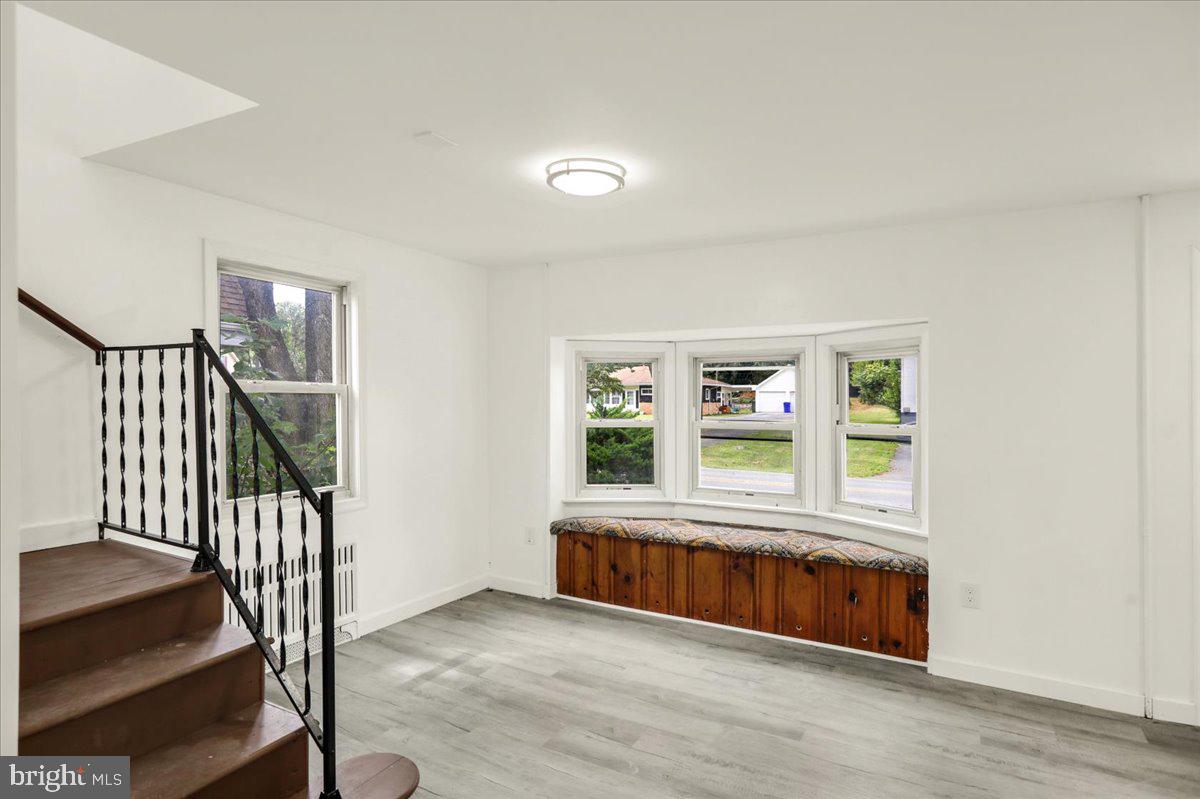 105 Gibraltar Road Reading, PA 19606 - Photo 4 of 31 Gallery Image 4