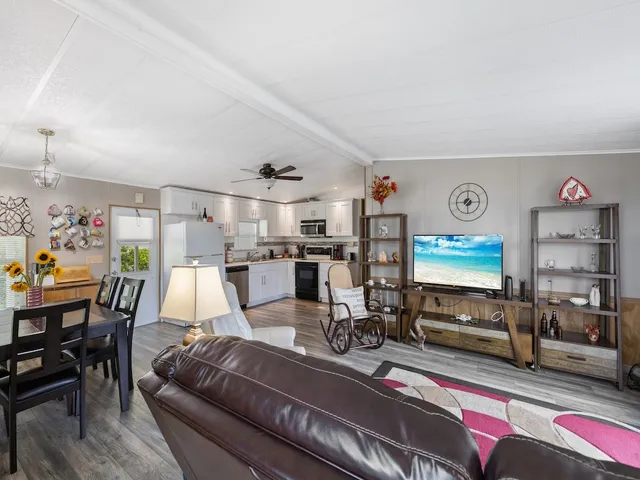 $189,000 | 209 Cobia Court, Sebastian, FL 32976