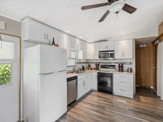 $189,000 | 209 Cobia Court, Sebastian, FL 32976