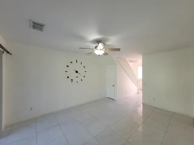 $2,400 | 303 Seminole Palms Drive, Greenacres, FL 33463