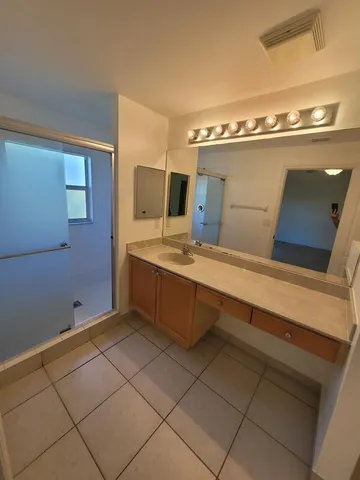 $2,400 | 303 Seminole Palms Drive, Greenacres, FL 33463