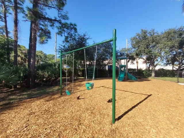 $2,400 | 303 Seminole Palms Drive, Greenacres, FL 33463