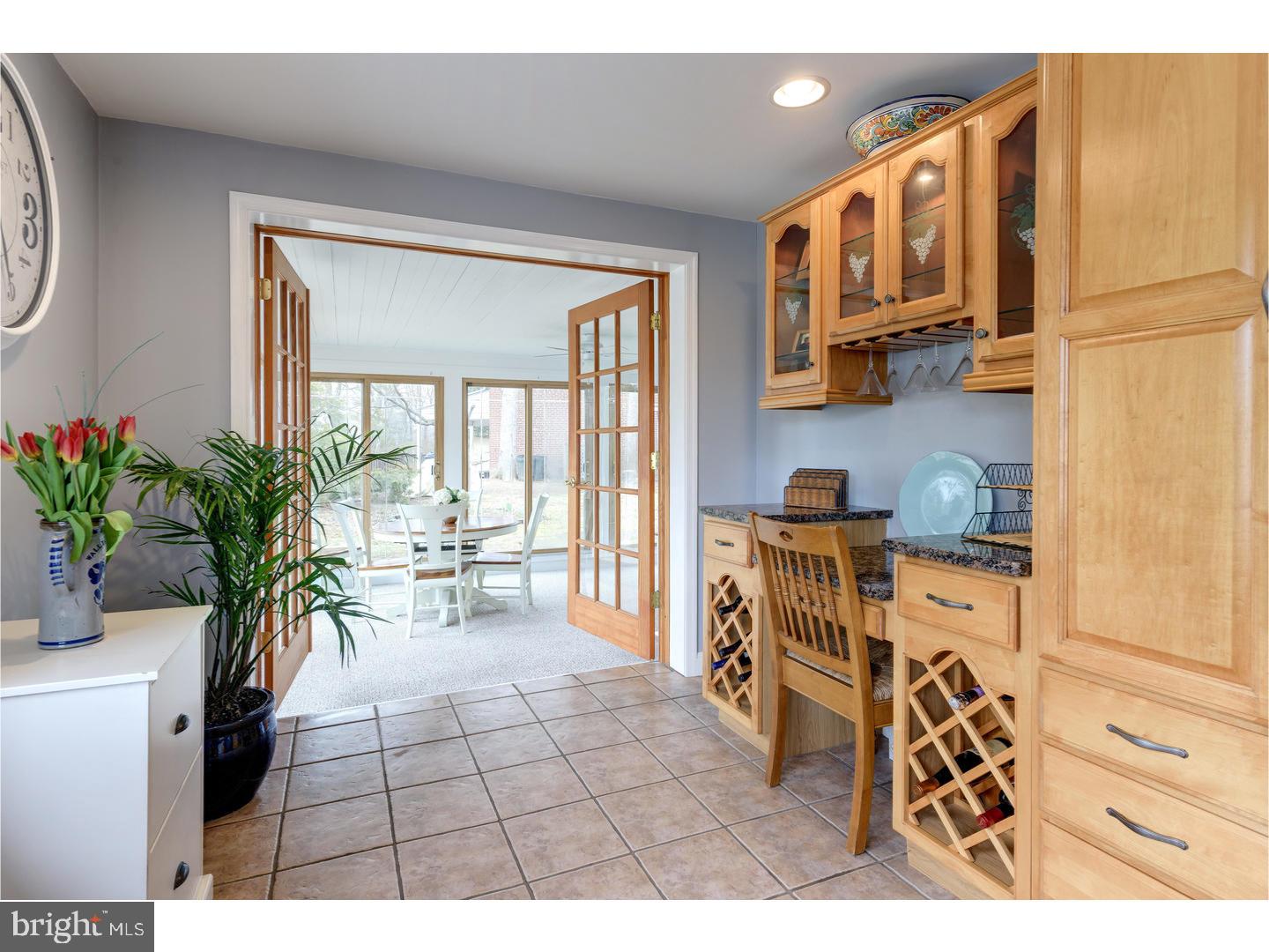 25 Medbury Road Wallingford, PA 19086 - Photo 8 of 25 Kitchen