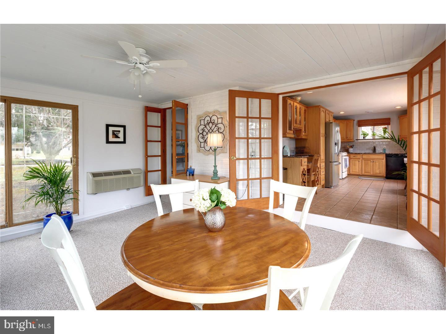 25 Medbury Road Wallingford, PA 19086 - Photo 9 of 25 Sun Room