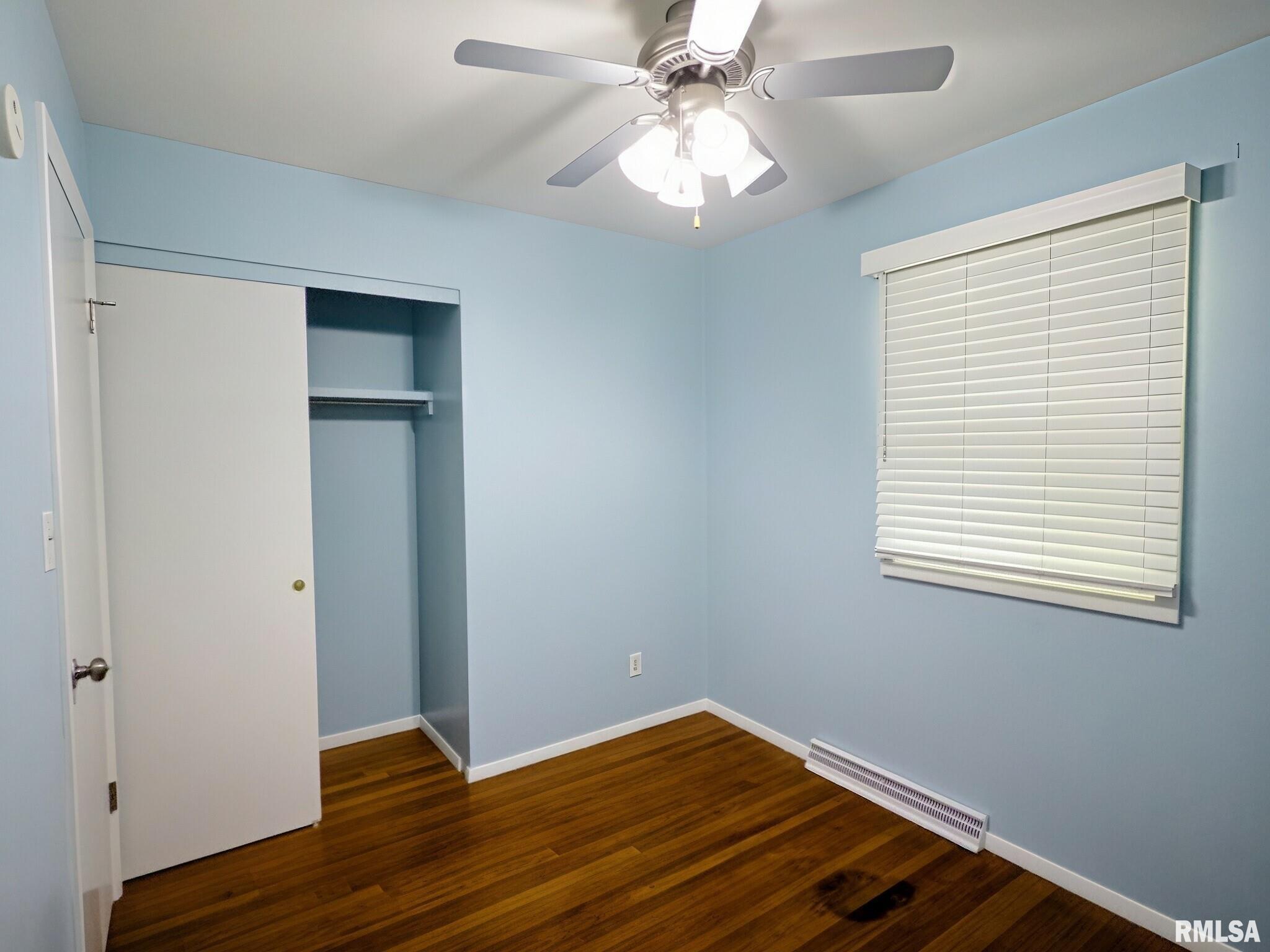 5744 North Hamilton Road Peoria, IL 61614 - Photo 11 of 28 Gallery Image 11