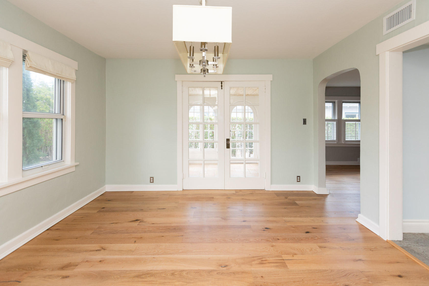 522 Hampton Road West Palm Beach, FL 33405 - Photo 15 of 44 Dining room 4