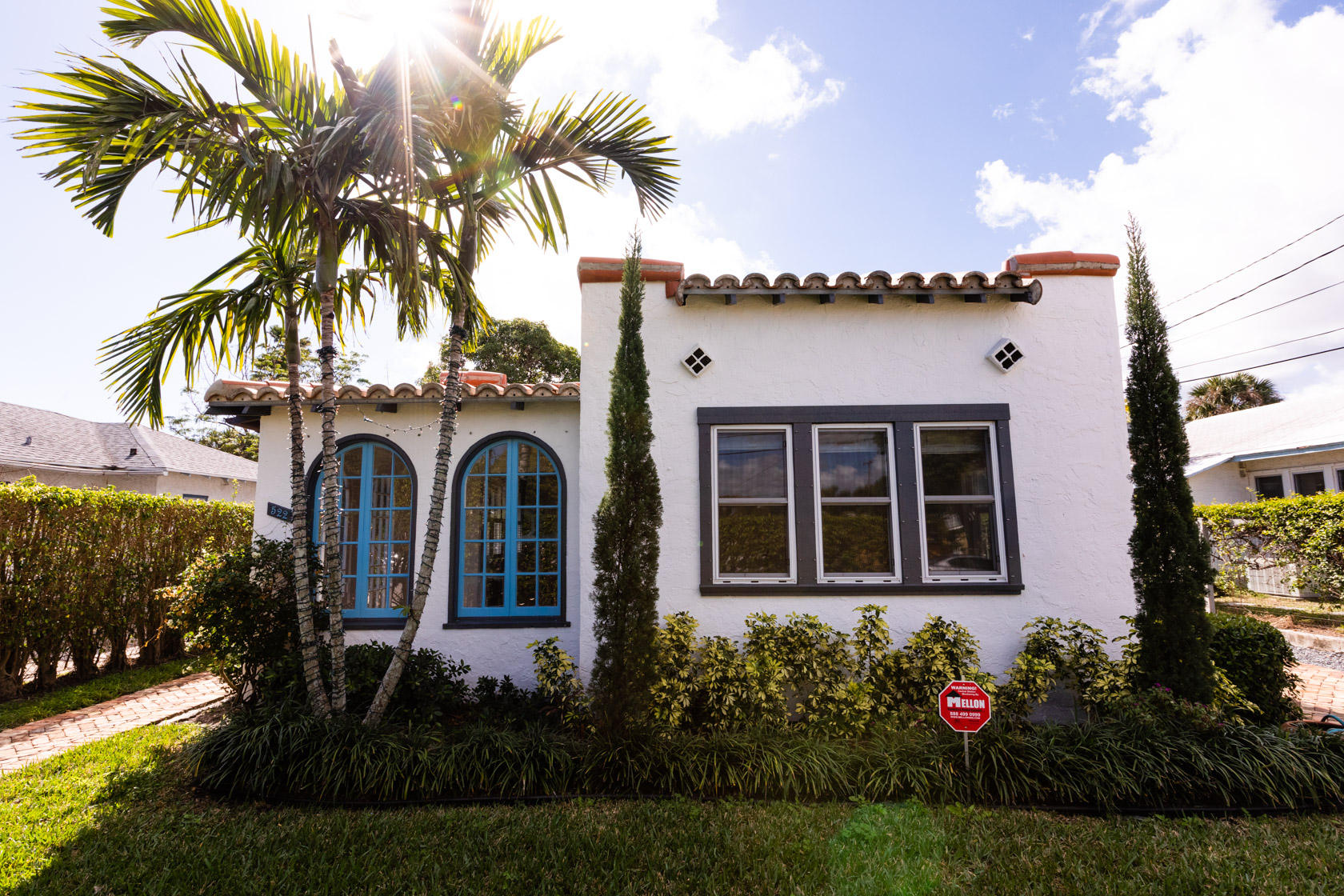 522 Hampton Road West Palm Beach, FL 33405 - Photo 3 of 44 Front view