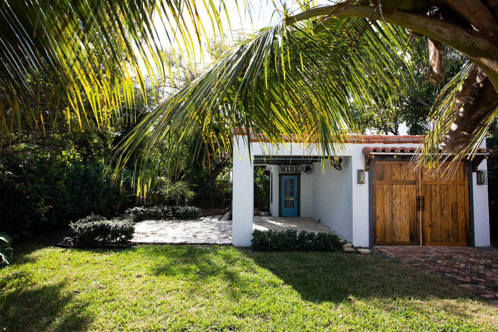 522 Hampton Road West Palm Beach, FL 33405 - Photo 36 of 44 Detached Garage/Covered Veranda 2