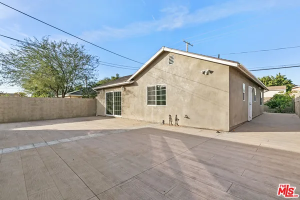 $999,000 | 10823 Cantara Street, Sun Valley, CA 91352