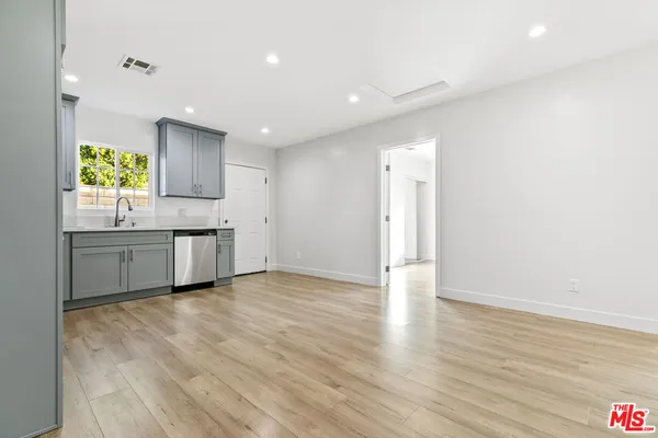 $999,000 | 10823 Cantara Street, Sun Valley, CA 91352