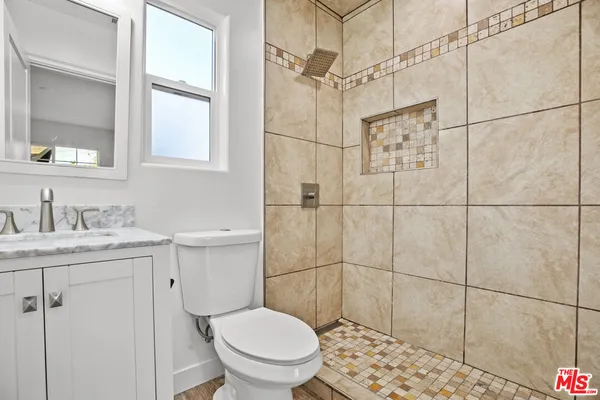 $999,000 | 10823 Cantara Street, Sun Valley, CA 91352