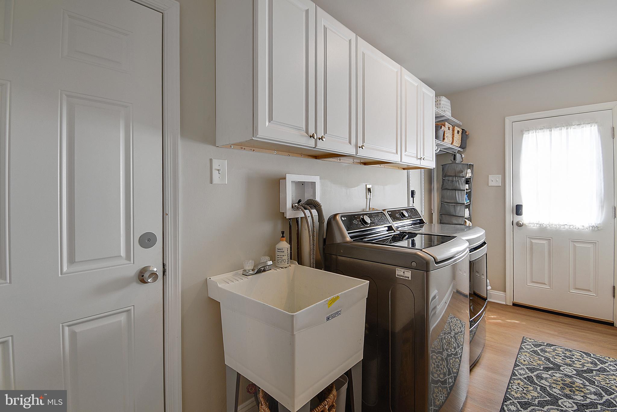 22 Sandown Road Norristown, PA 19403 - Photo 16 of 42 Laundry room